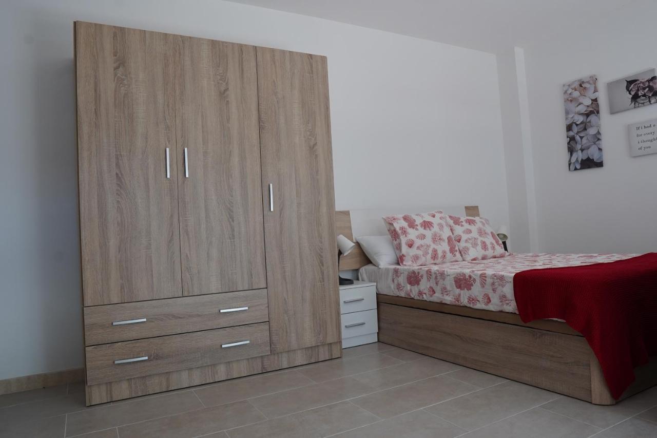 Apartamentos Turisticos San Miguel Arcangel, S.L. San Roque  Buitenkant foto